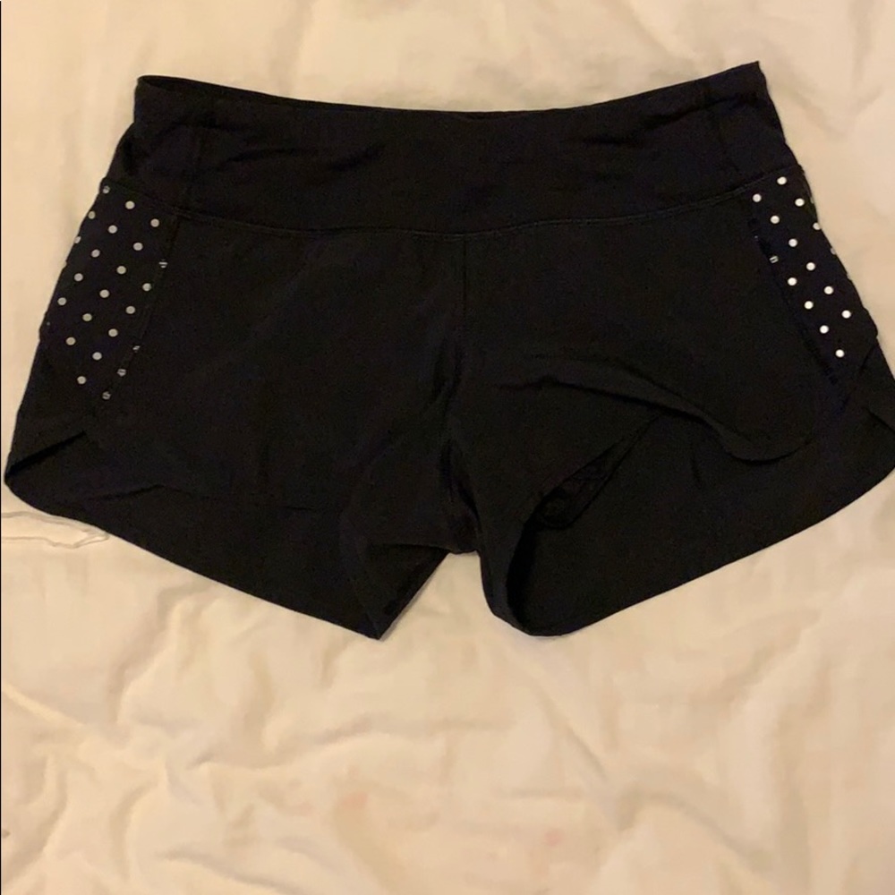 Lulu lemon speed up shorts